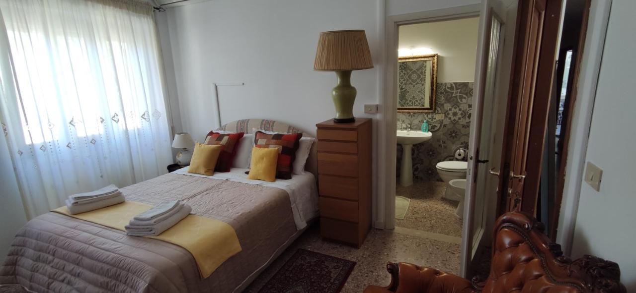 La Badia Del Cavaliere 2 Hotel Rome Luaran gambar